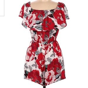 Cupcake and Cashmere Floral Romper